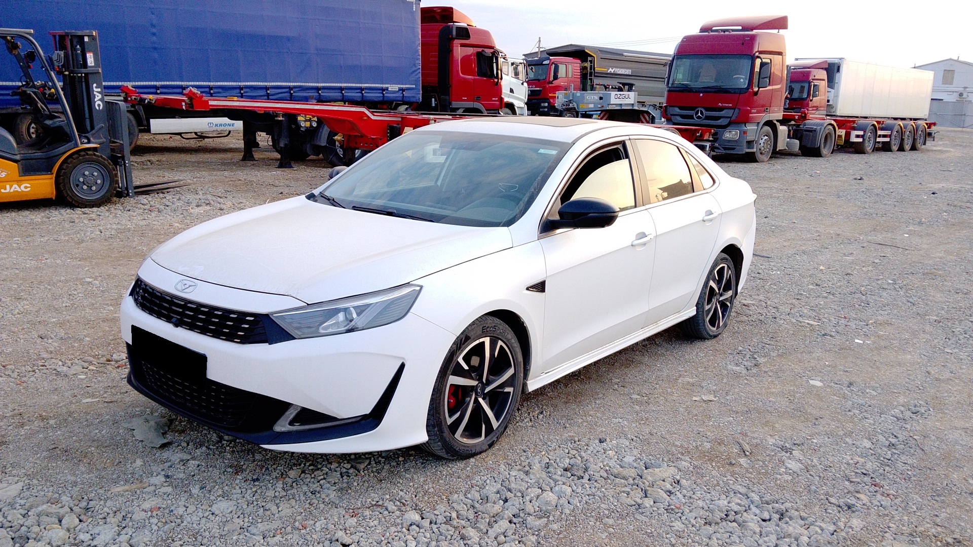 Kaiyi E5 1.5 i T CVT (147 л.с.)