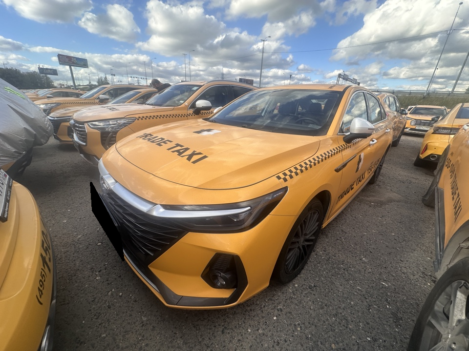 Chery Arrizo 8
