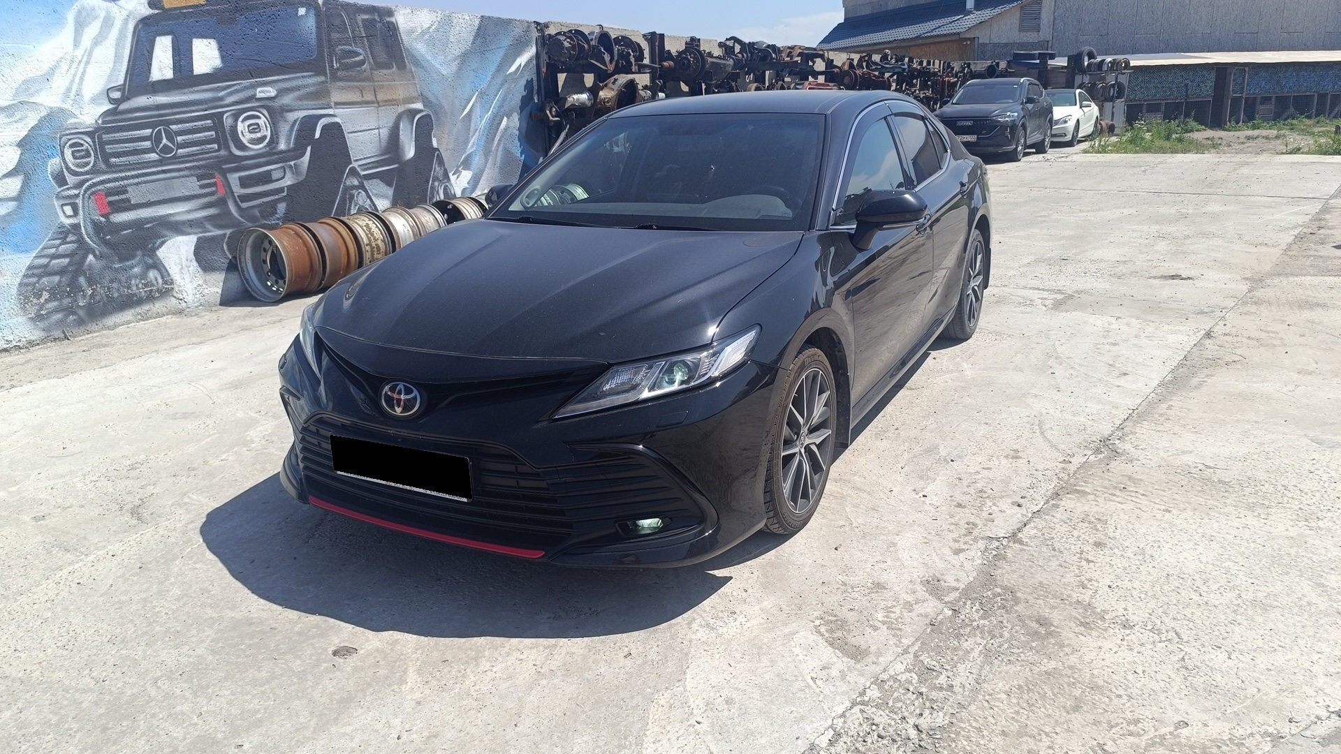 Toyota Camry 2.5 AT (200 л.с.)
