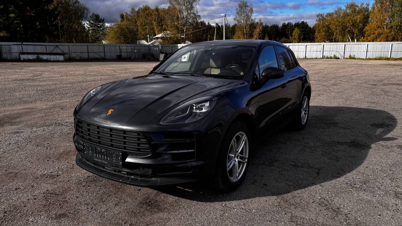 Легковой автомобиль PORSCHE MACAN