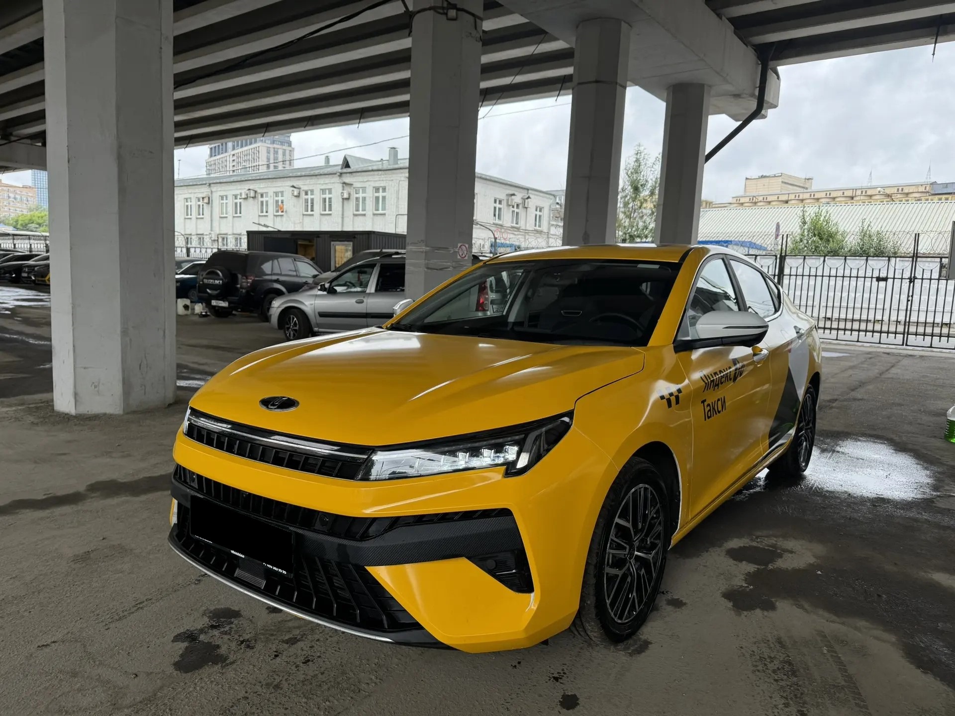 Москвич 6 1.5T CVT (136 л.с.)