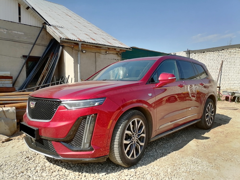 Cadillac XT6 2.0 4WD AT (200 л.с.)