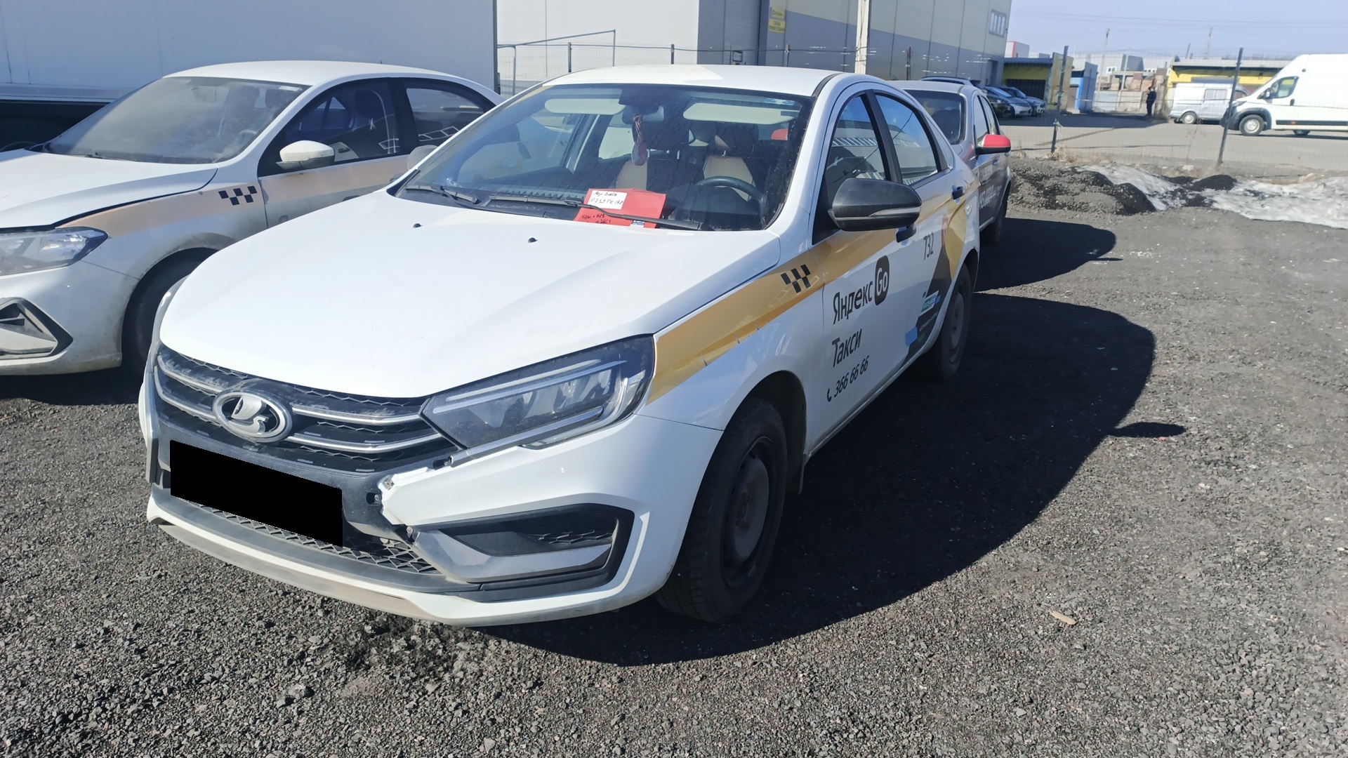ВАЗ (LADA) Vesta 1.6 MT (106 л.с.)