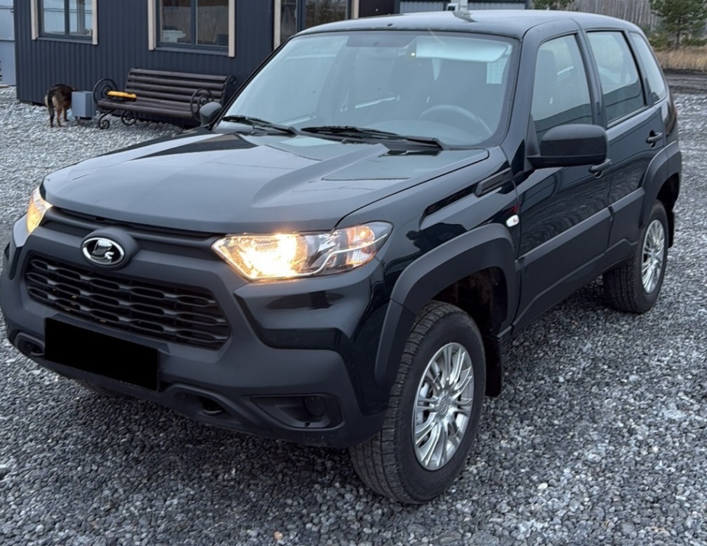 Lada Niva Travel (212300-80)