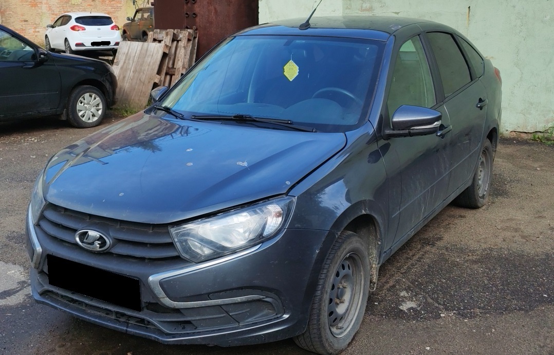 ВАЗ (LADA) Granta 1.6 MT (90 л.с.)