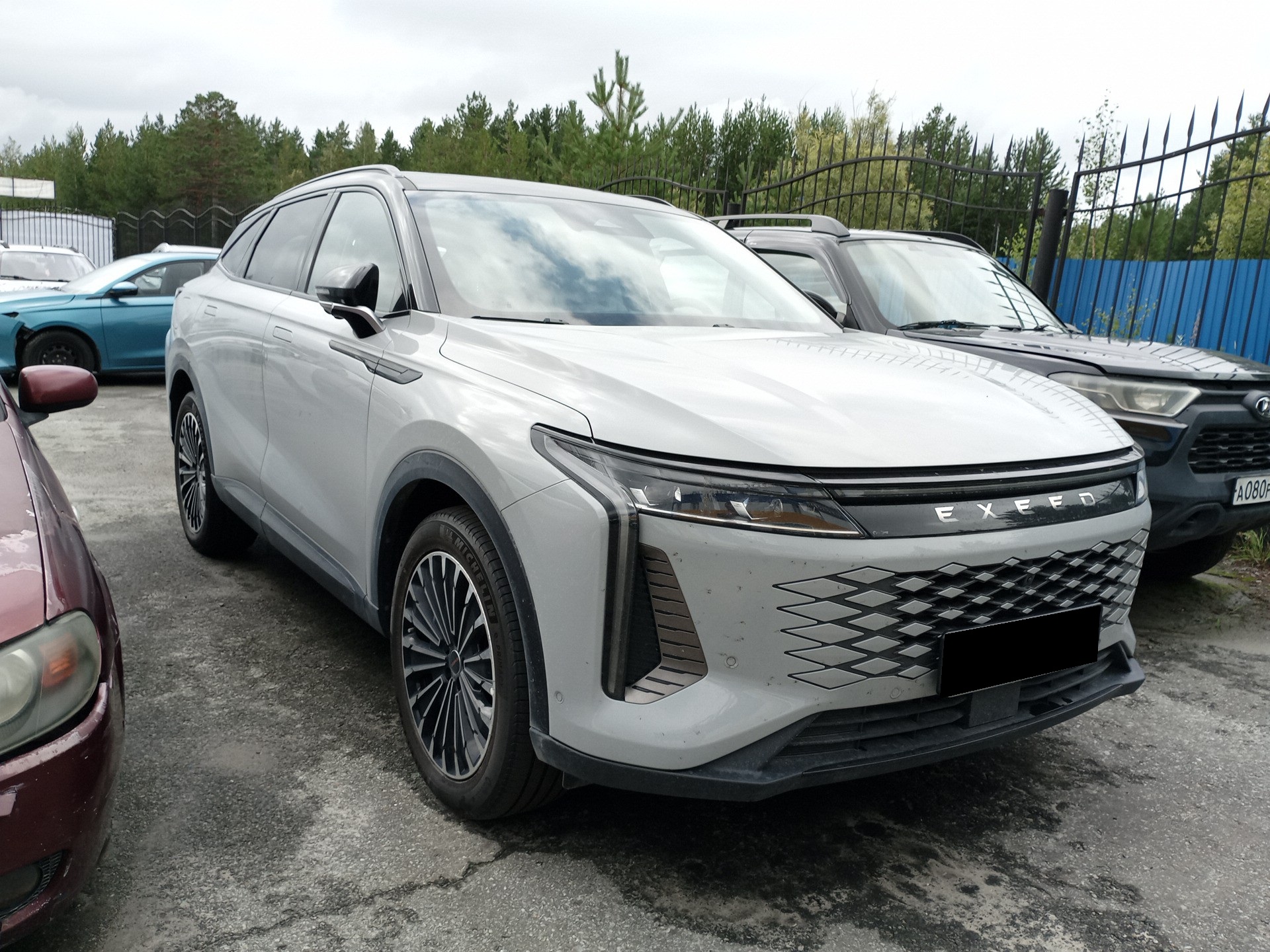 EXEED RX 2.0 T-GDI 4WD DCT (249 л.с.)