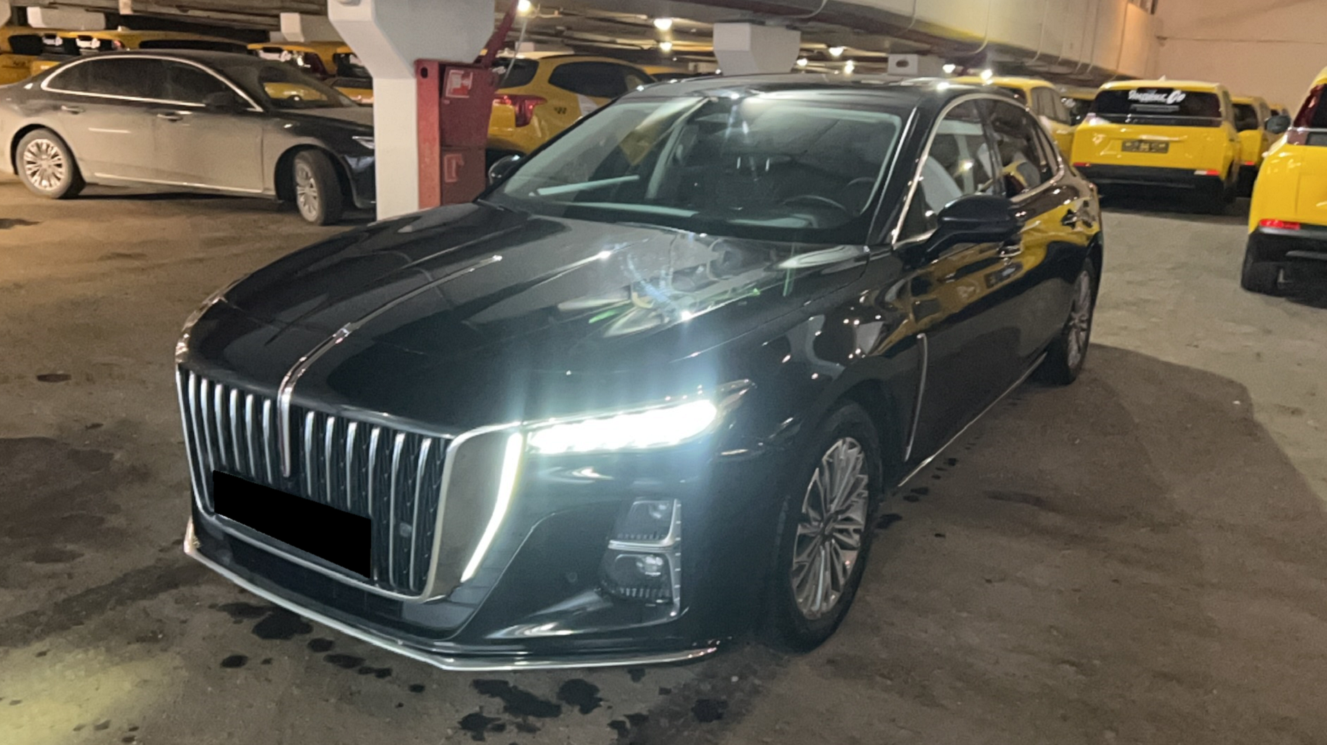 Hongqi H5 2.0 AT (218 л.с.)