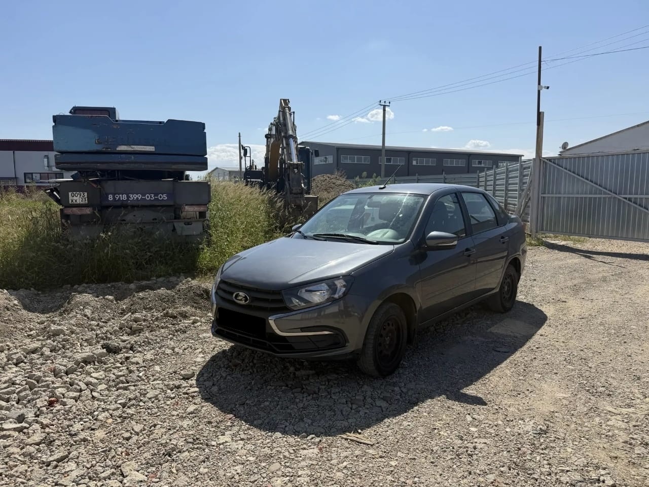 ВАЗ (LADA) Granta 1.6 MT (90 л.с.)