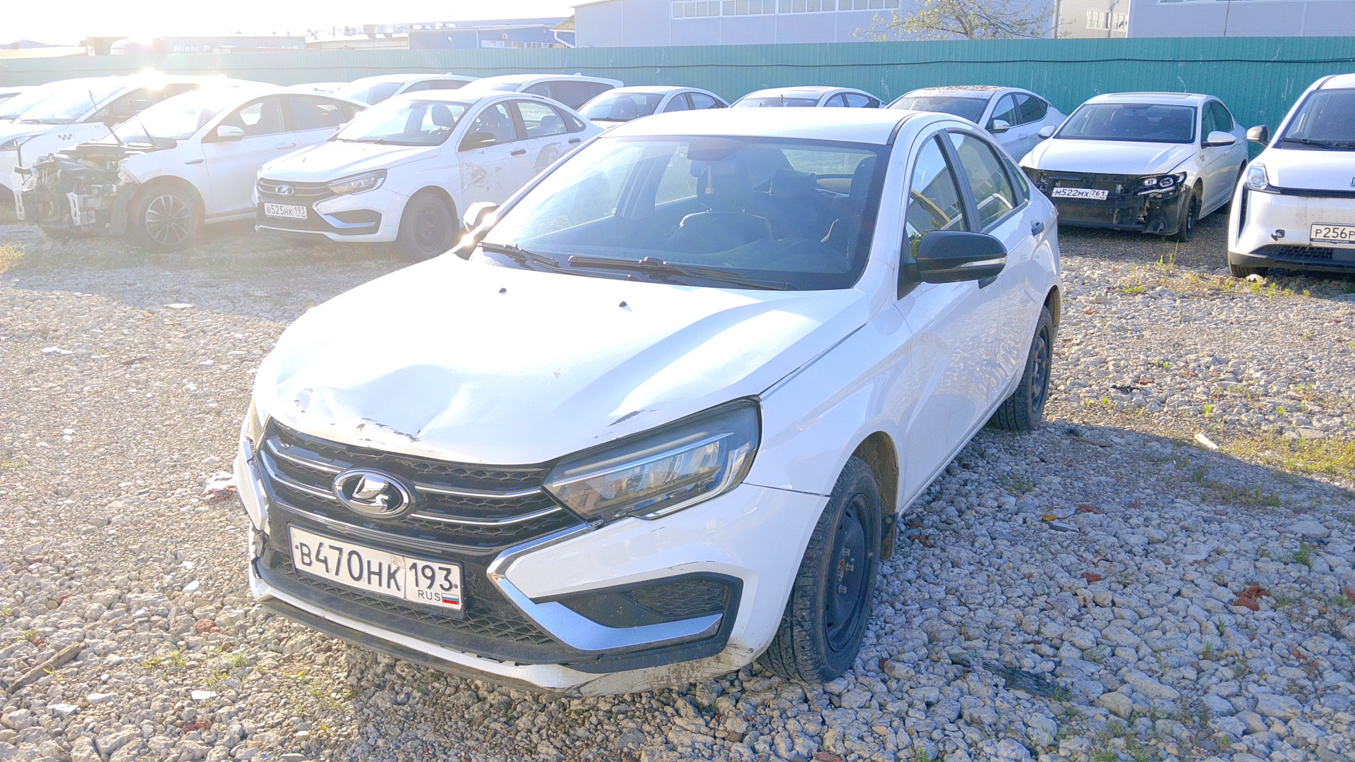 ВАЗ (LADA) Vesta 1.6 MT (106 л.с.)