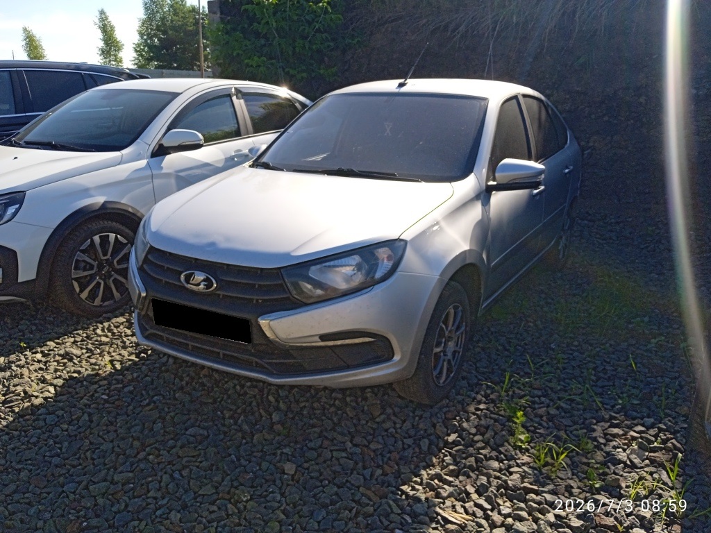 ВАЗ (LADA) Granta 1.6 MT (90 л.с.)