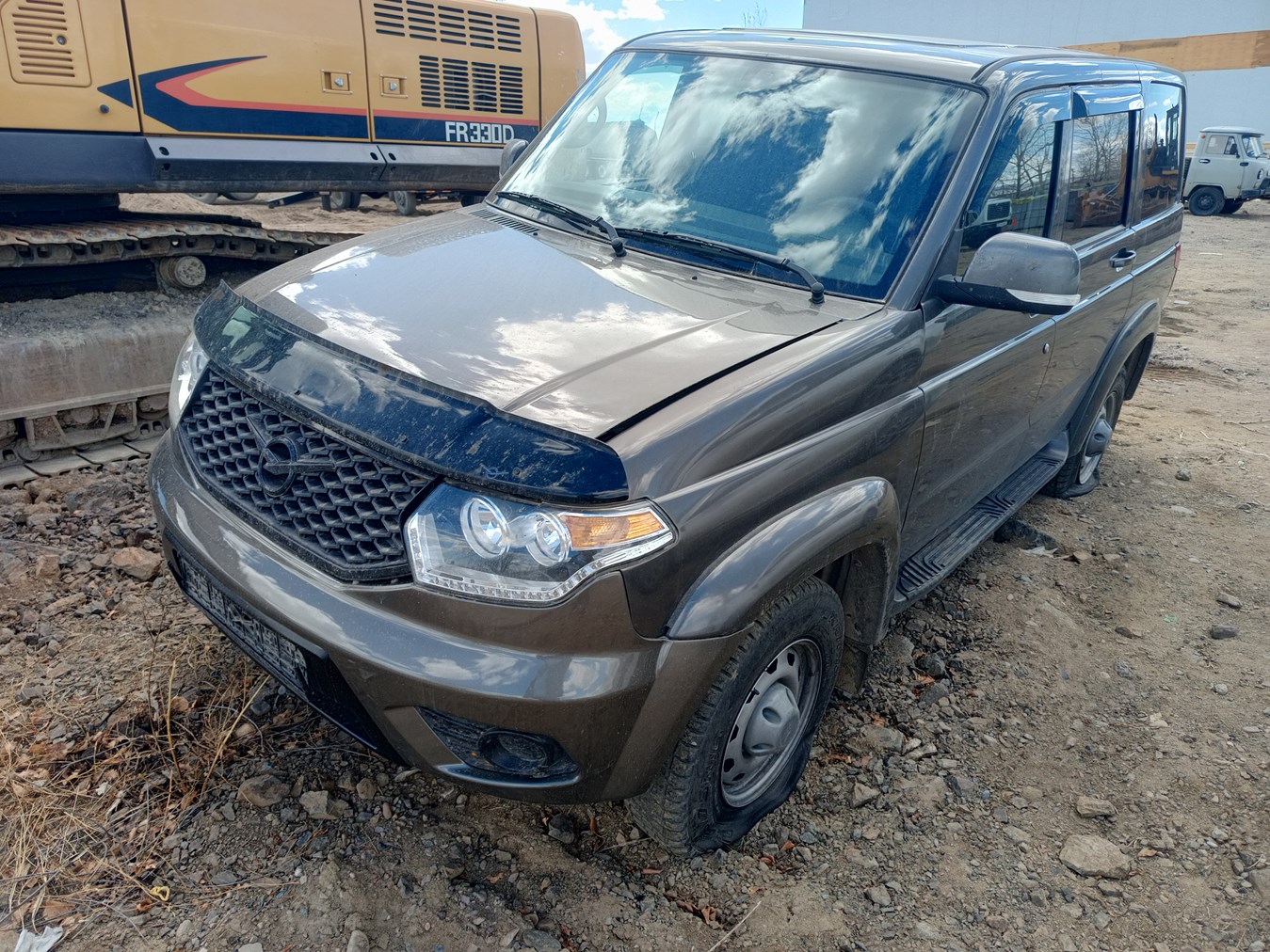 УАЗ Patriot 2.7 MT (150 л.с.)