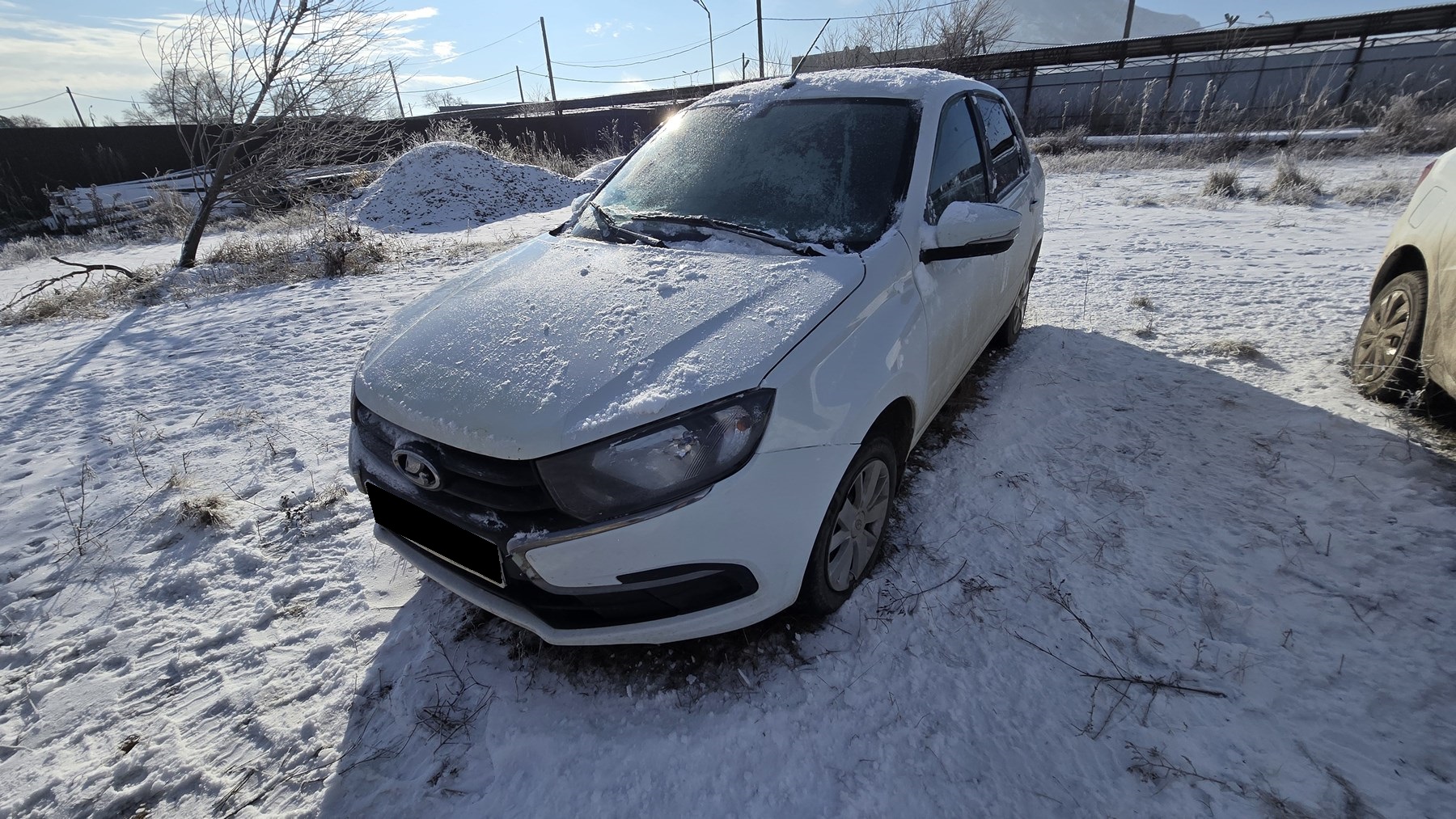 ВАЗ (LADA) Granta 1.6 MT (90 л.с.)