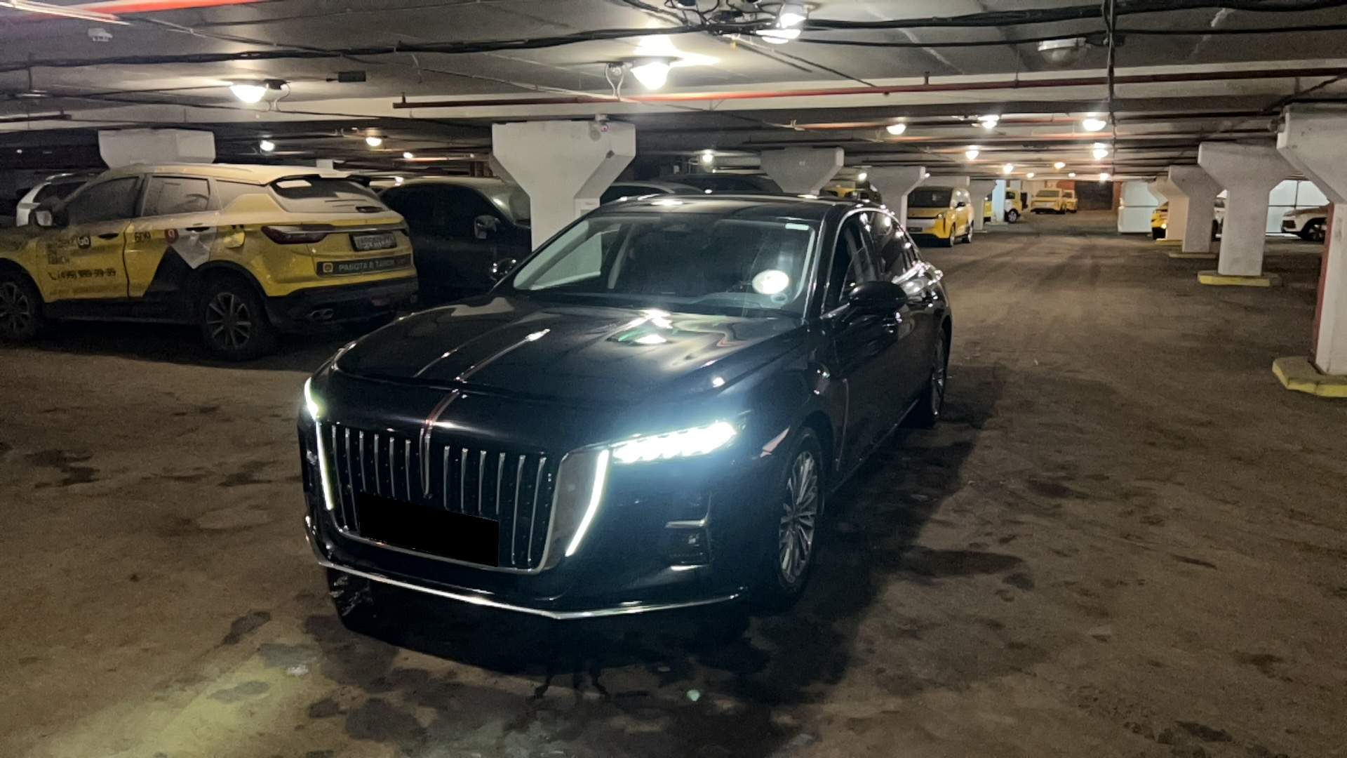 Hongqi H5 2.0 AT (218 л.с.)