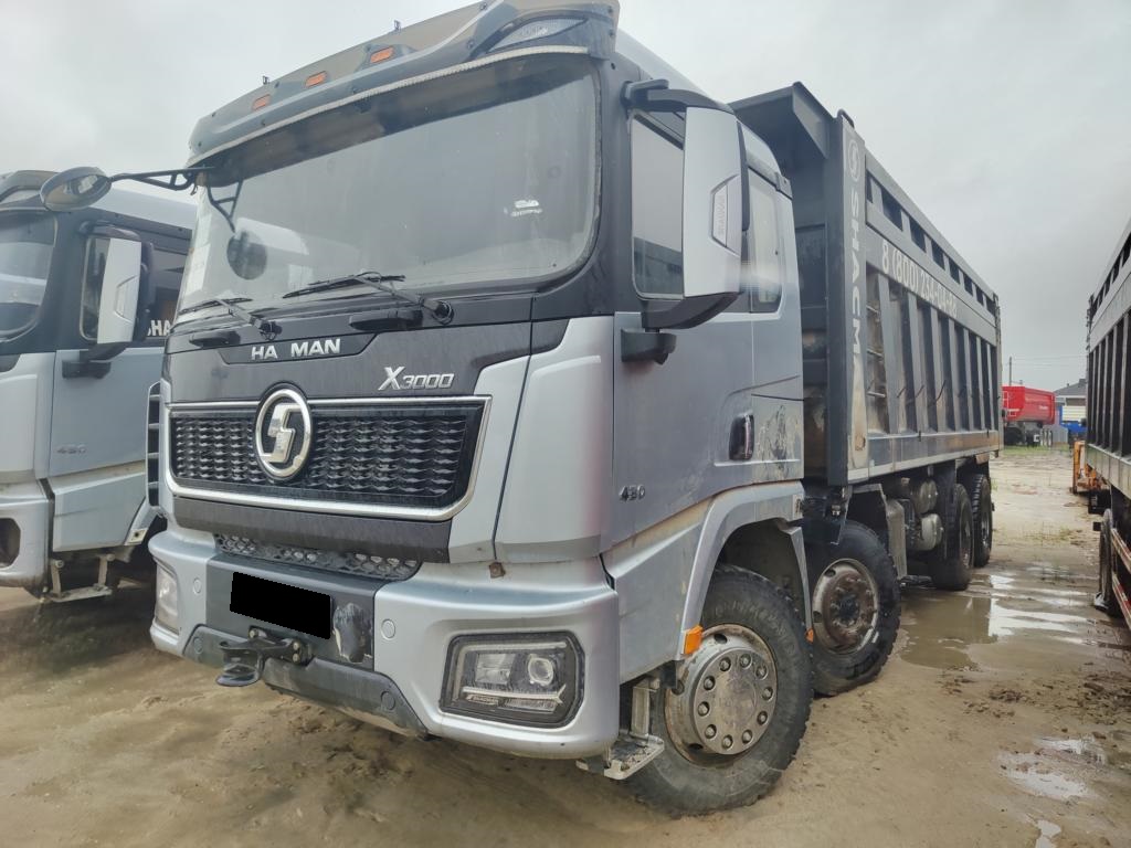 Самосвал Shacman SX33186V366
