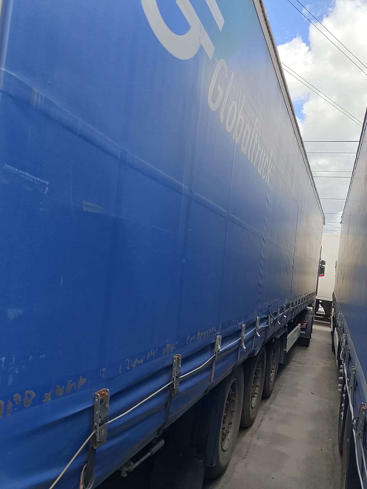 Полуприцеп Krone SD