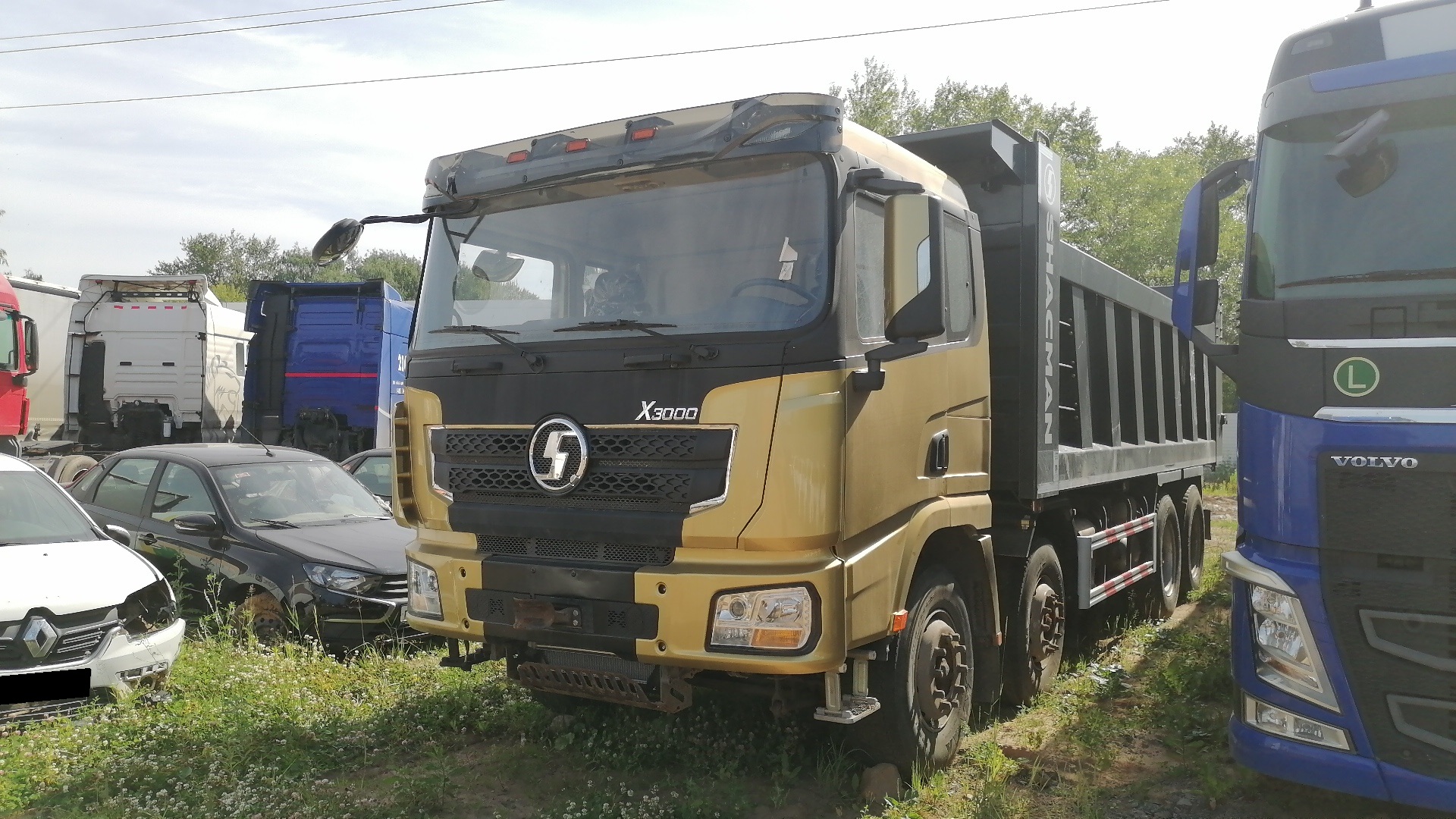 Самосвал Shacman SX331863366