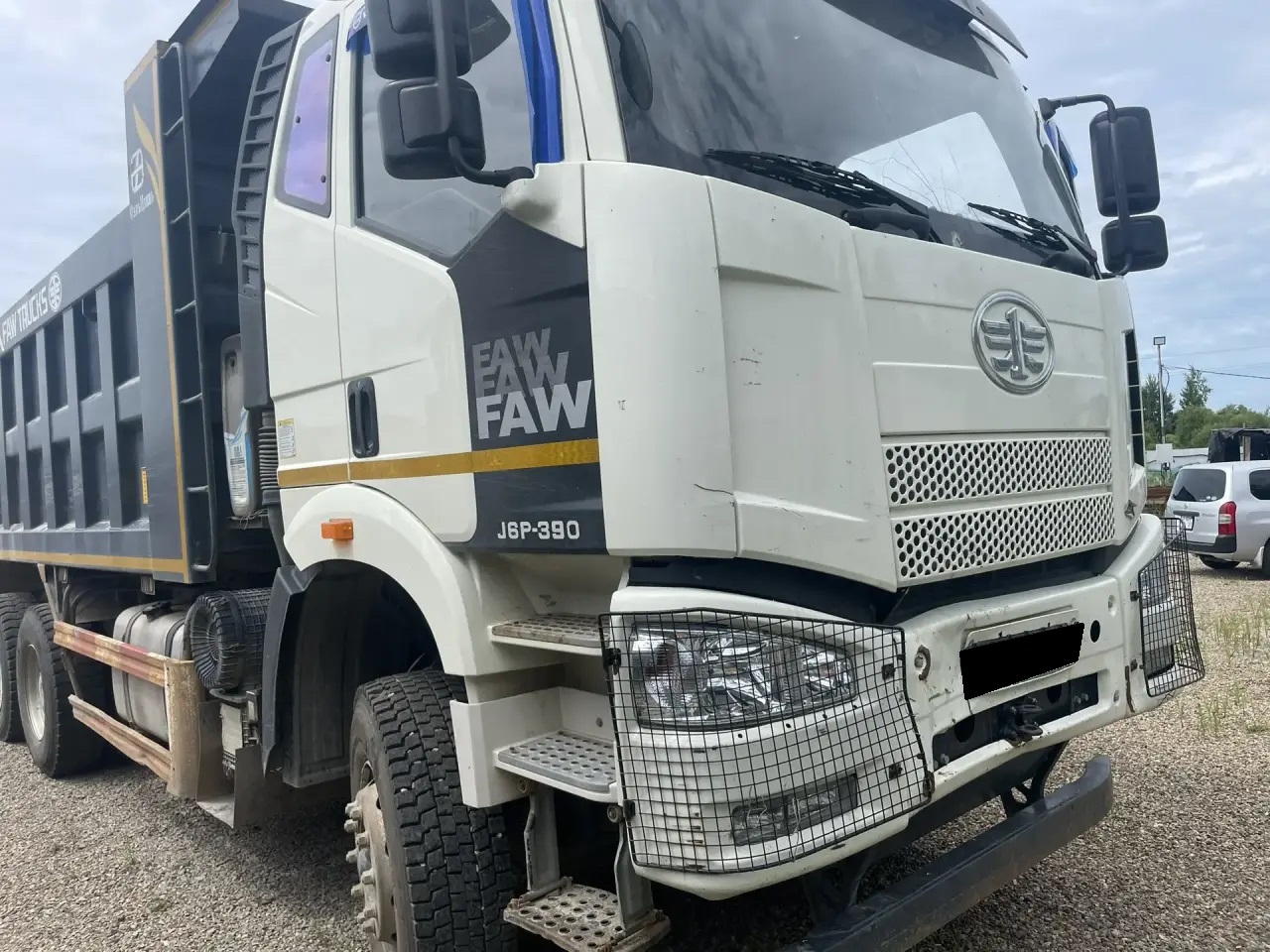 Самосвал FAW J6 (CA3250P66K24T1E5)