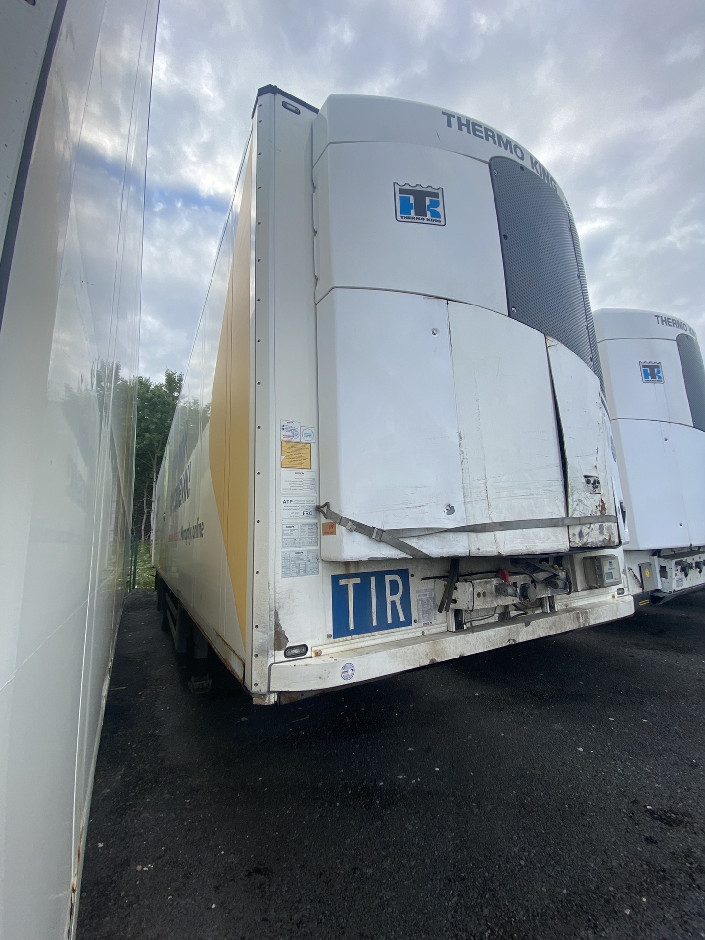 Полуприцеп-рефрижератор Schmitz Cargobull SKO 24/L-13.4 FP60 Cool