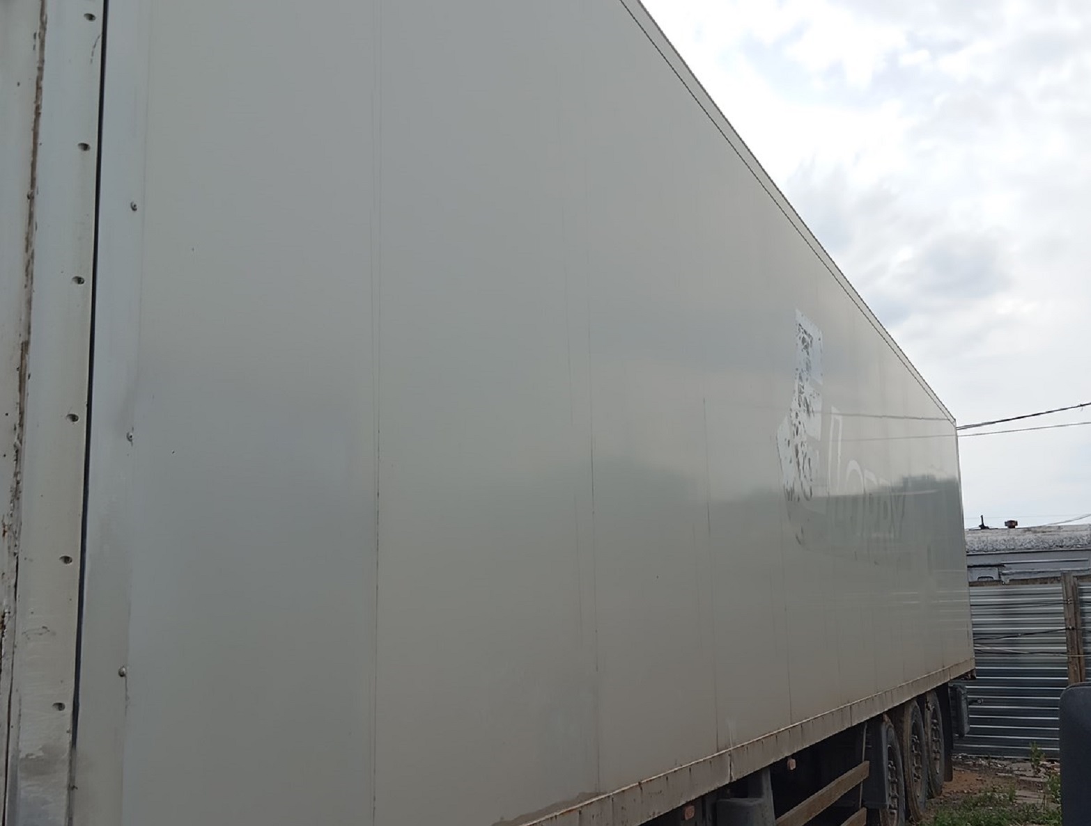 Полуприцеп-рефрижератор Schmitz Cargobull SKO 24/L-13.4 FP60 Cool