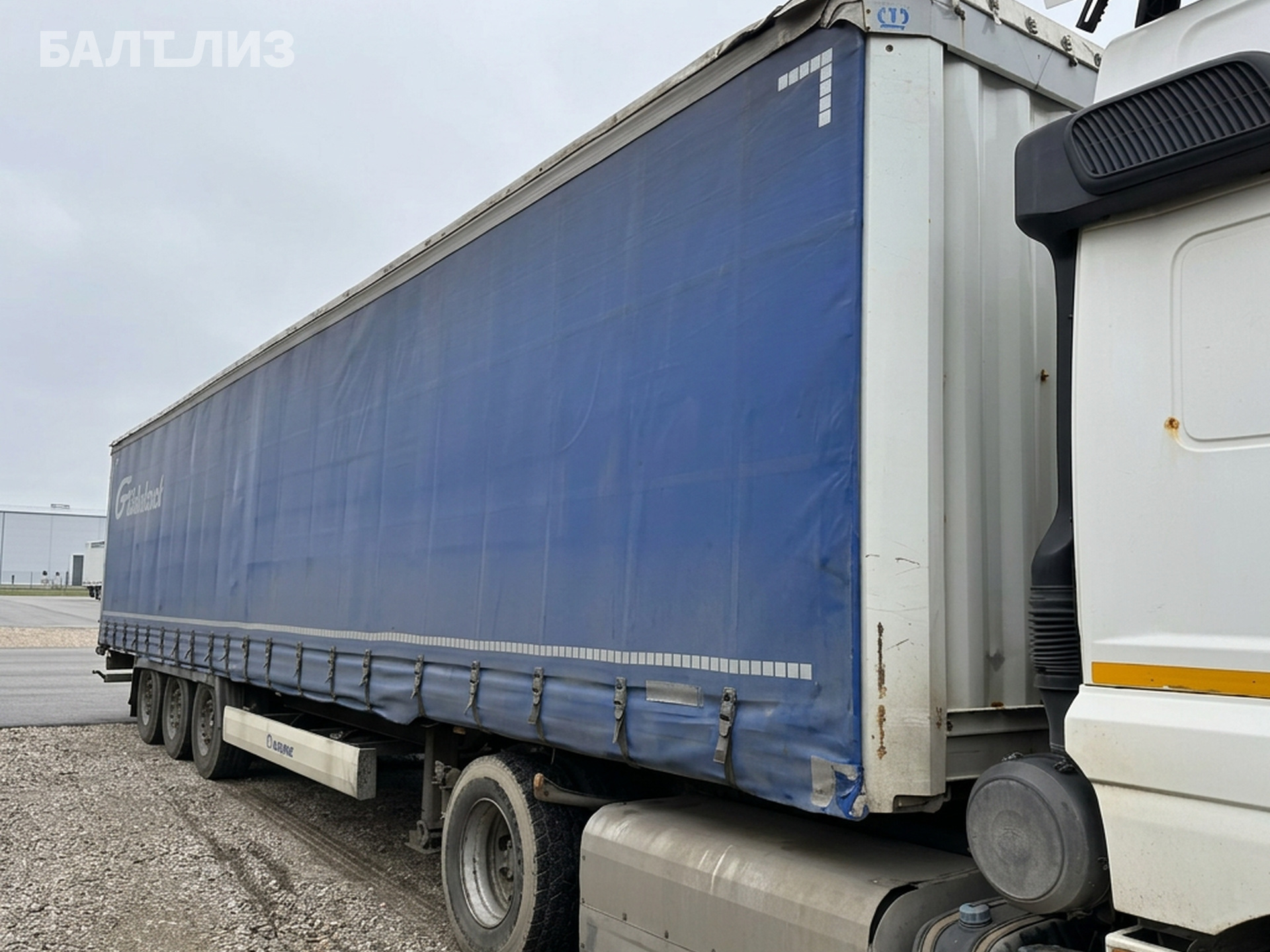 Полуприцеп Krone SD