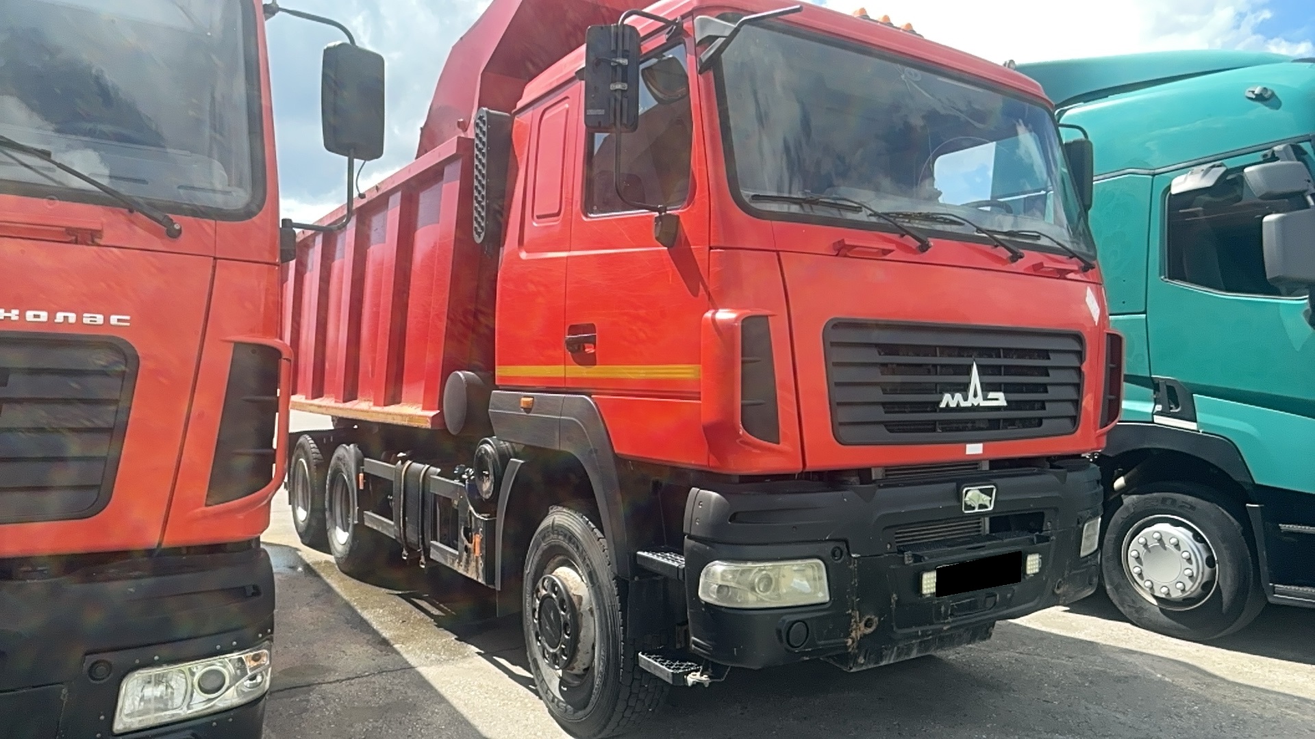 Самосвал МАЗ 650128
