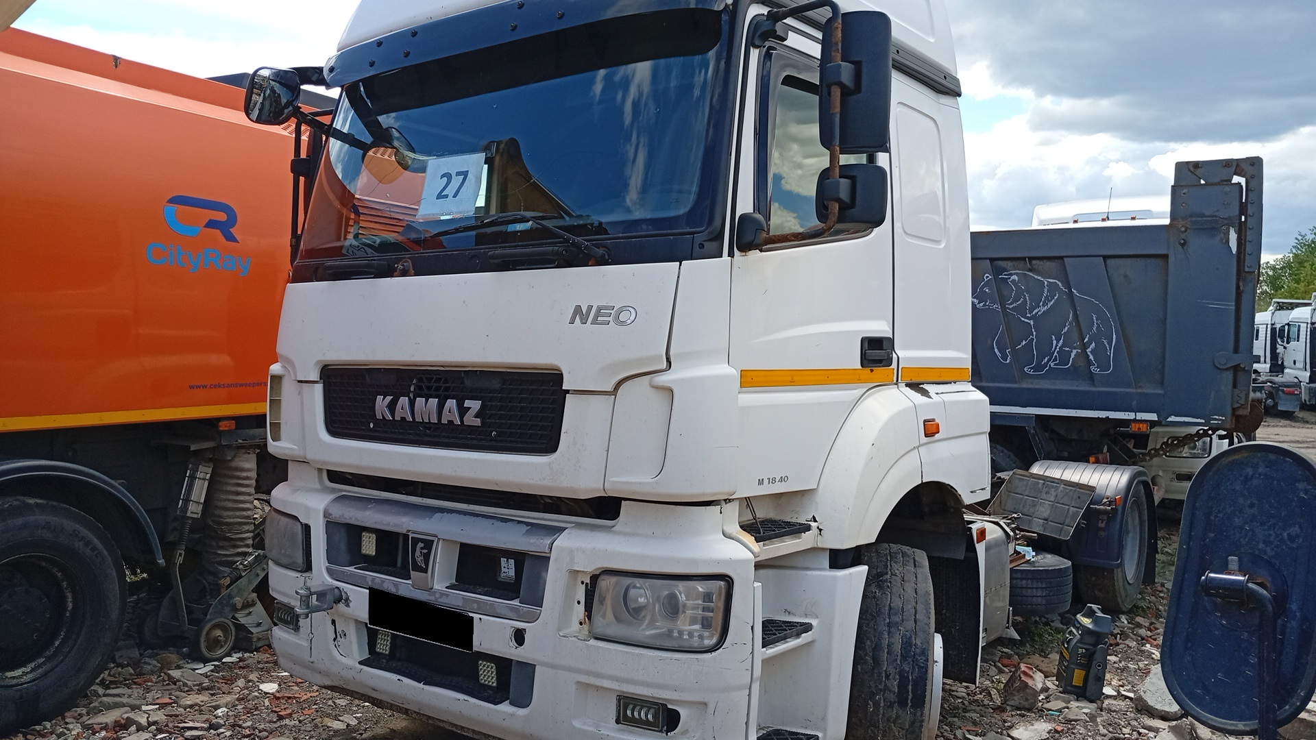 KAMAZ Седельный тягач 5490