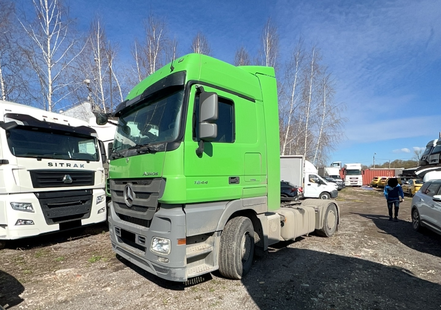 Тягач седельный Mercedes-Benz Actros (1844 LS)