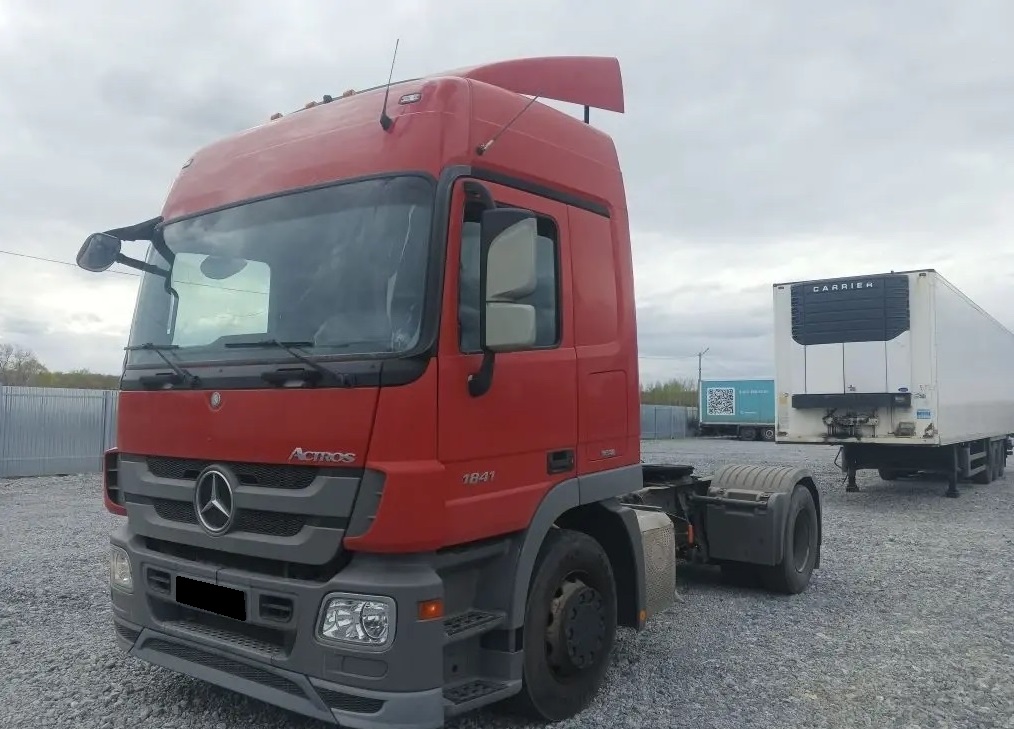 Тягач седельный Mercedes-Benz Actros