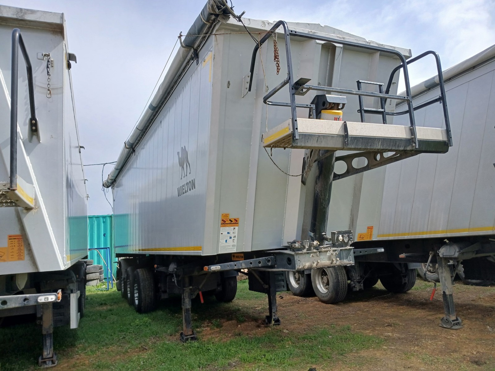 Полуприцеп самосвал Wielton NW3A55SD
