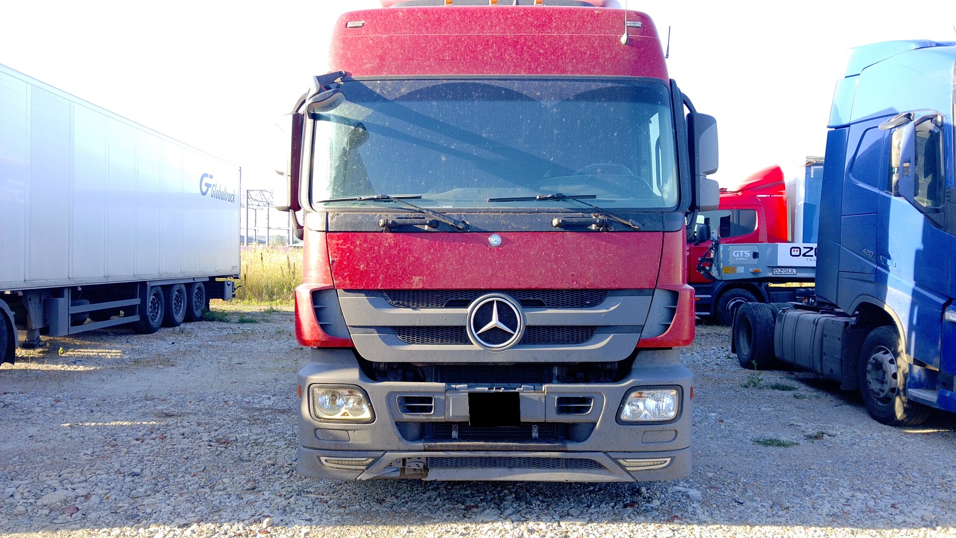 Тягач седельный Mercedes-Benz Actros (1841LS)