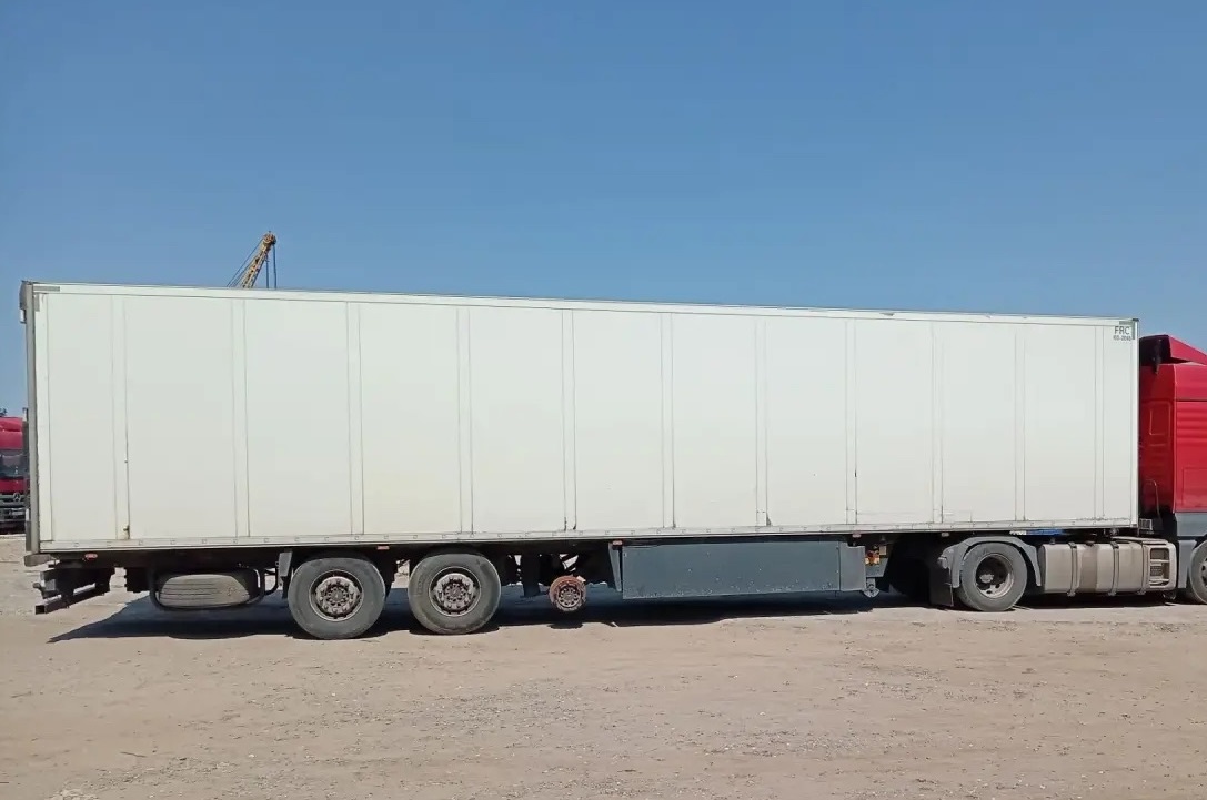 Полуприцеп-рефрижератор Schmitz Cargobull SKO 24