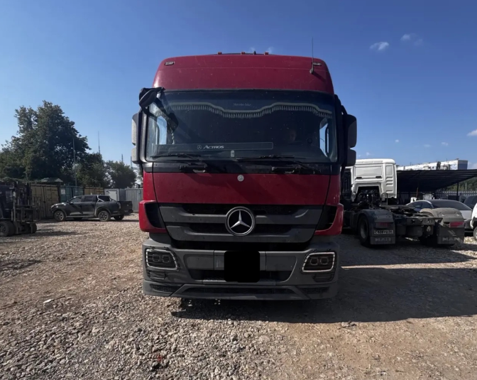 Тягач седельный Mercedes-Benz Actros 1841LS