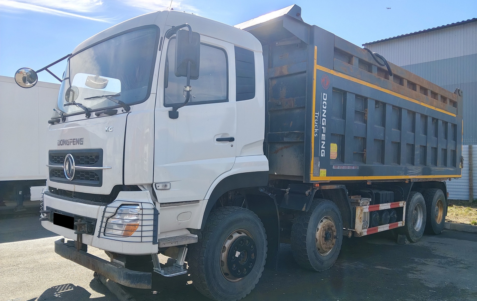 Самосвал Donfeng DFH3440A80-М