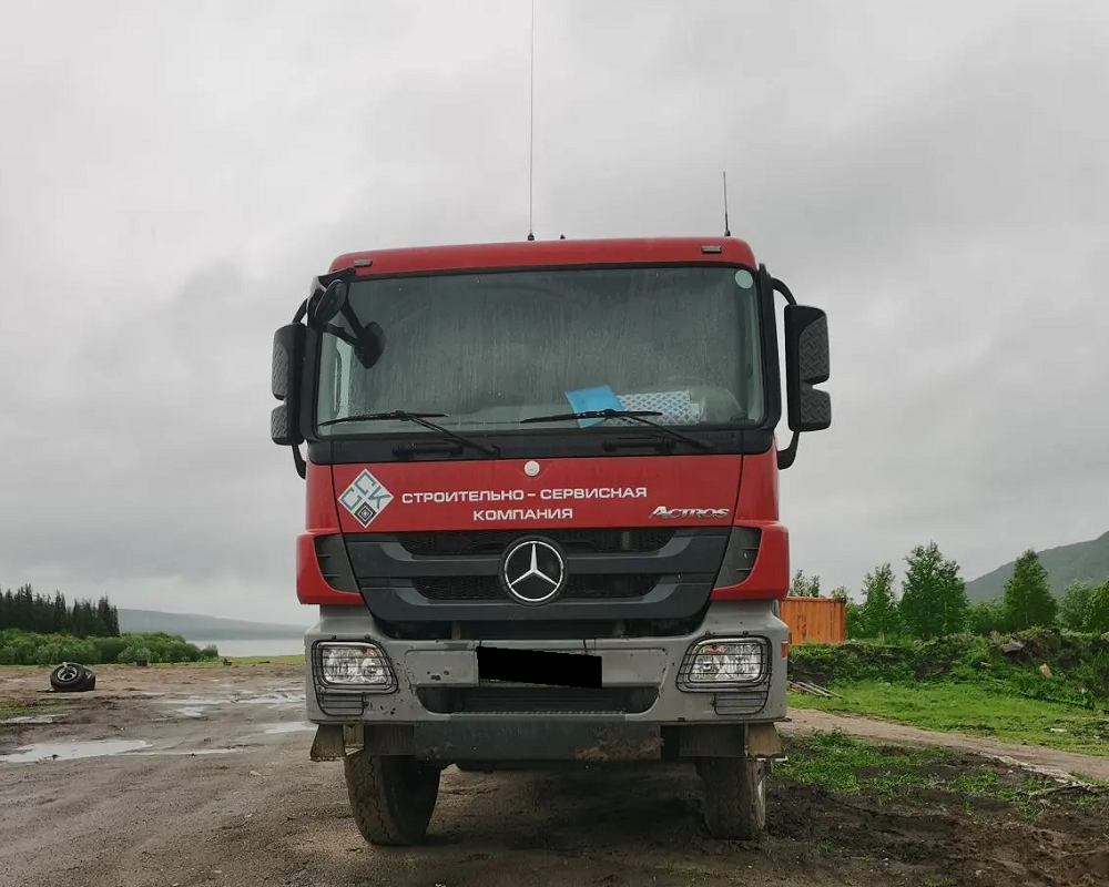 Самосвал Mercedes-Benz Actros 3341AK