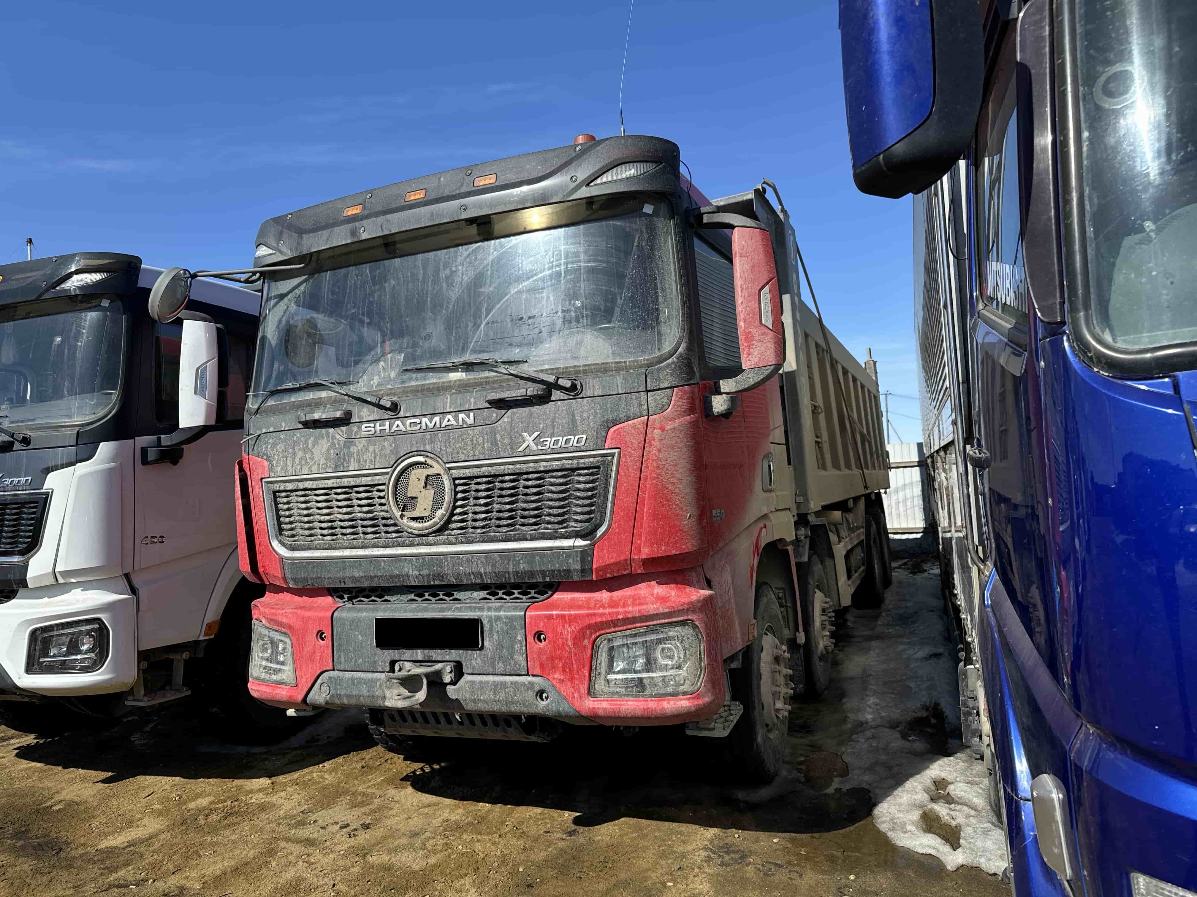 Самосвал Shacman SX331863366