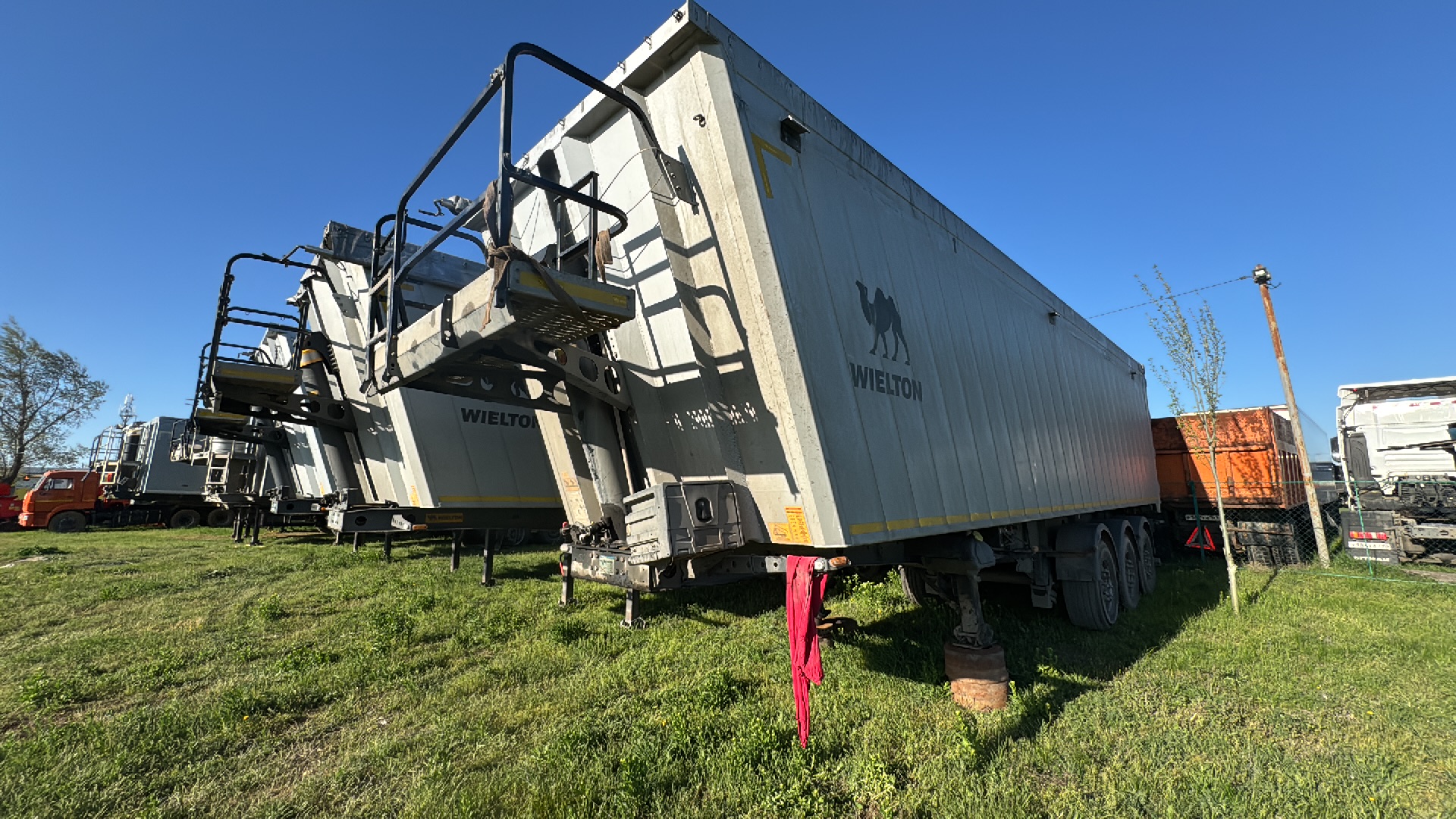 Полуприцеп-самосвал Wielton NW3A55SD NW-3