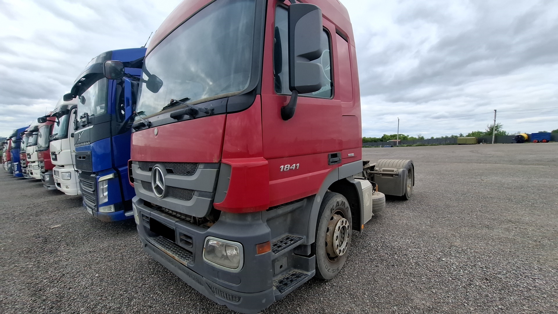 Тягач седельный Mercedes-Benz Actros (1841 LS)