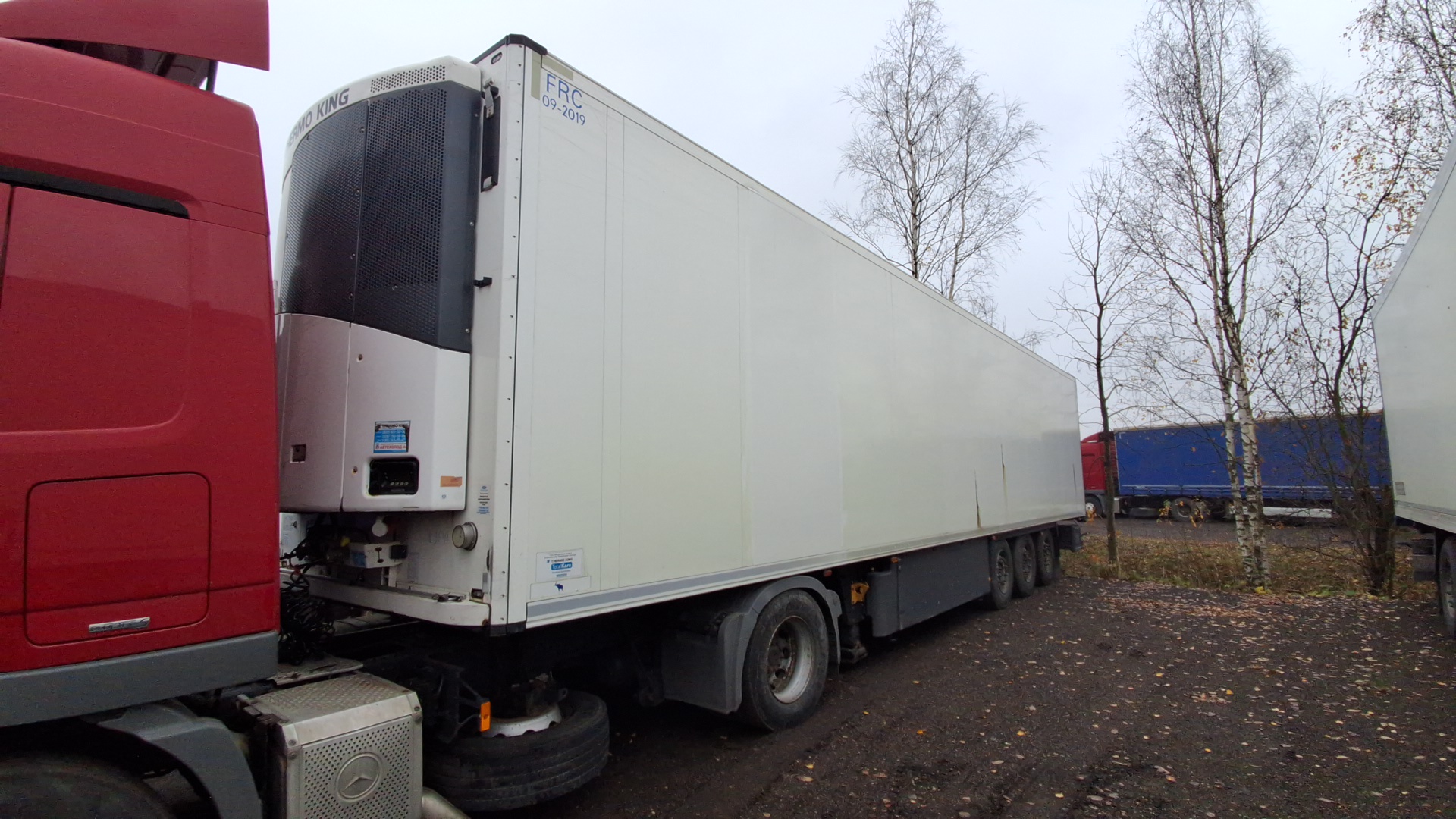 Полуприцеп Schmitz Cargobull SCB*S3B