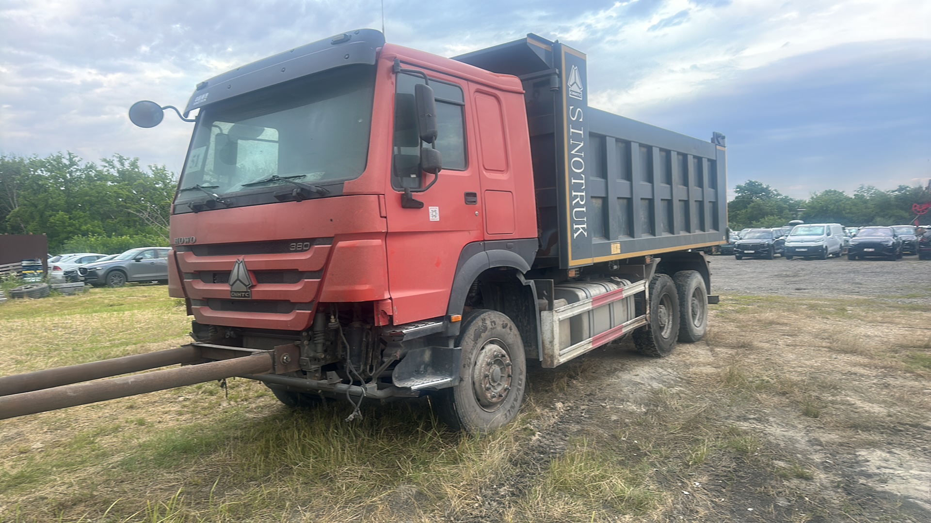 Самосвал Howo HW76 (ZZ3327S3847E)