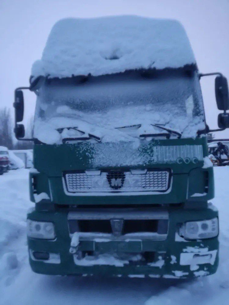Тягач седельный Камаз 5490 S5