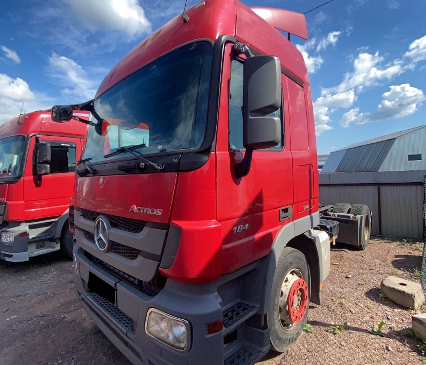 Тягач седельный Mercedes-Benz Actros (1841LS)