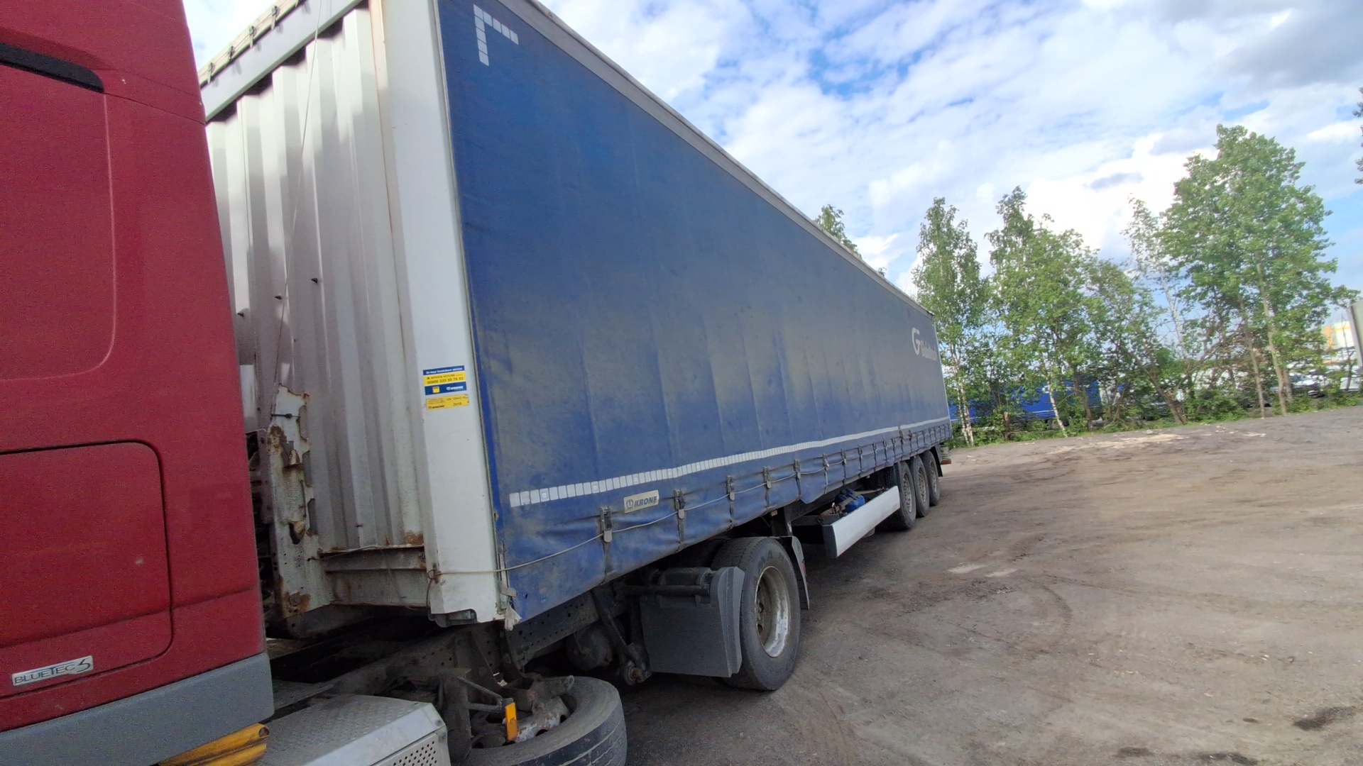 Полуприцеп Krone SD