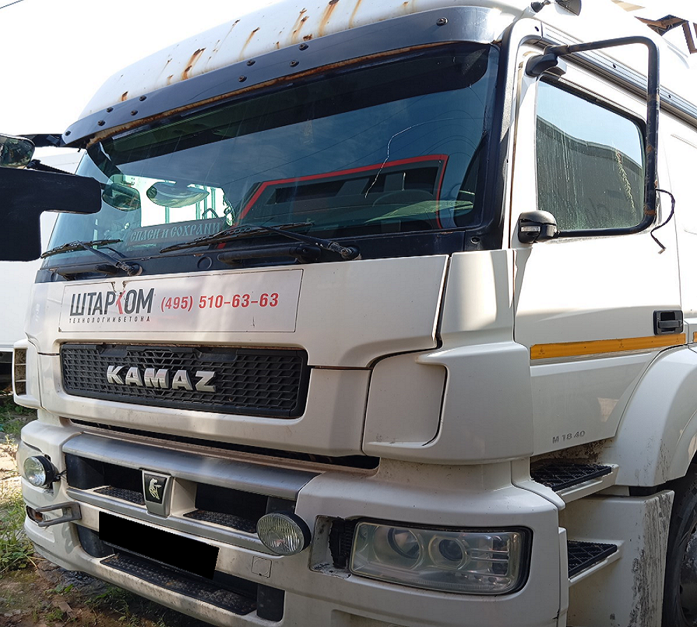 Тягач седельный КАМАЗ M1840 (5490-5Р)