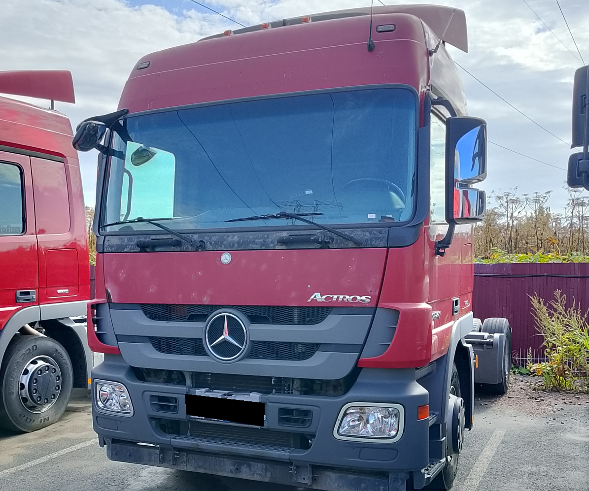 Тягач седельный Mercedes-Benz Actros (1841LS)