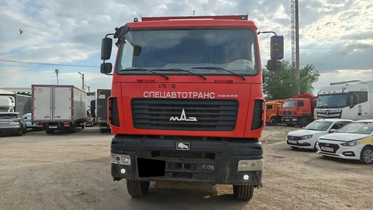 Самосвал МАЗ 650128