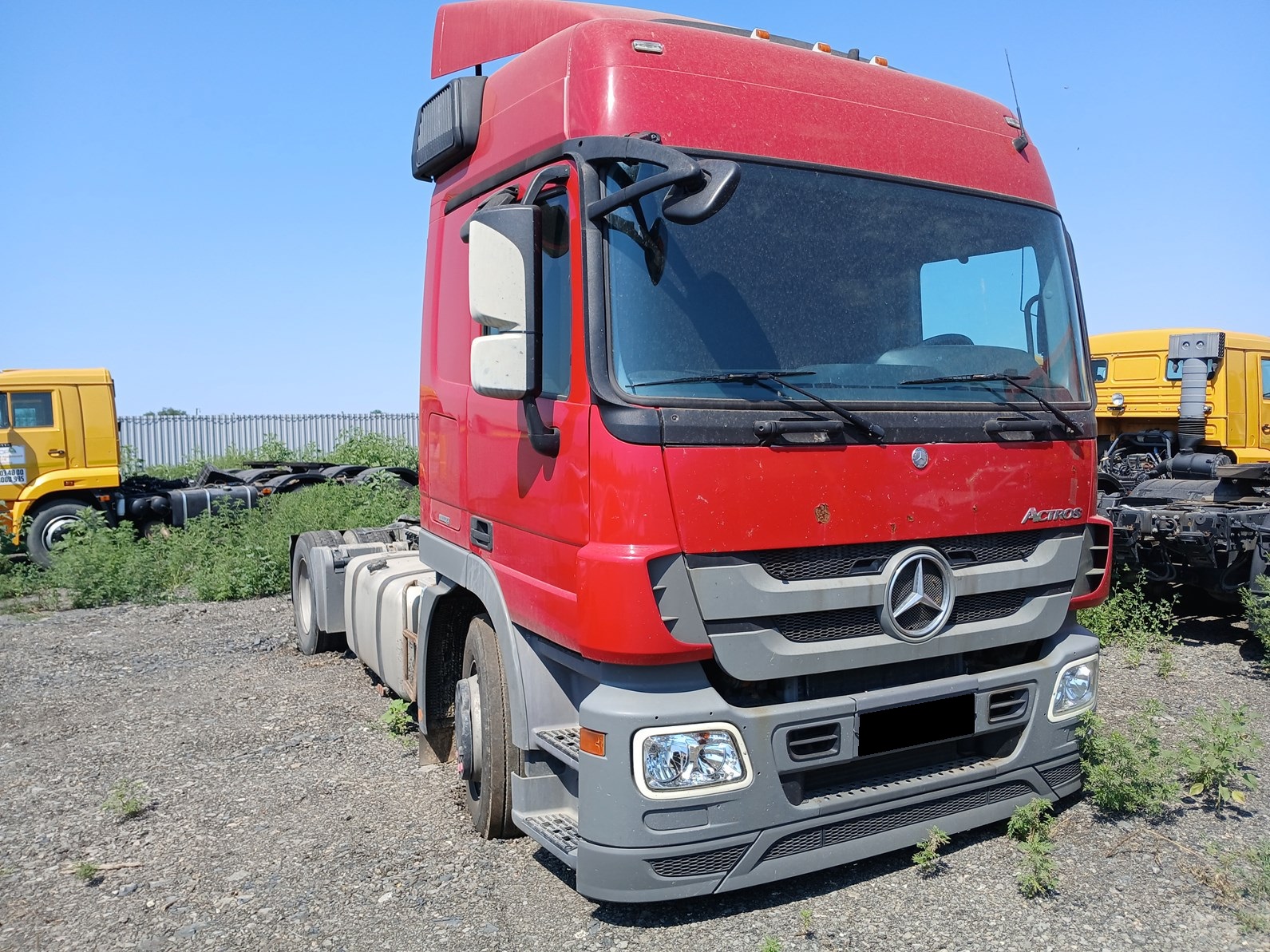 Тягач седельный Mercedes-Benz Actros (1841LS)