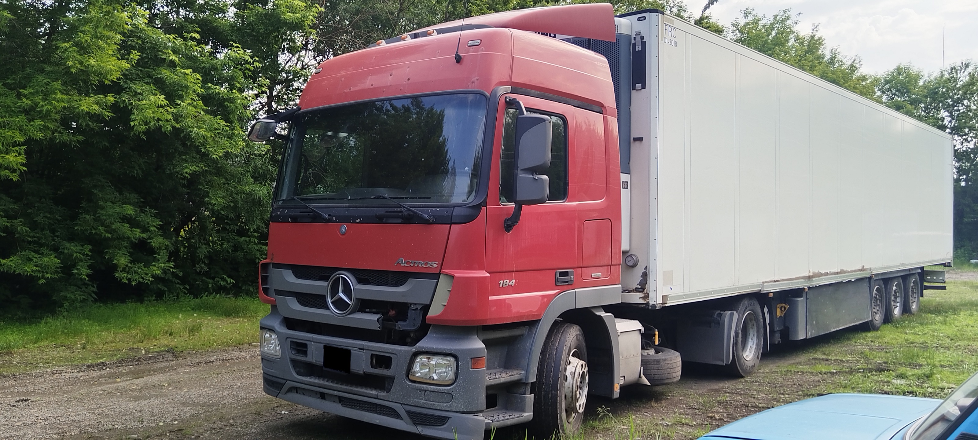 Тягач седельный Mercedes-Benz Actros (1841 LS)