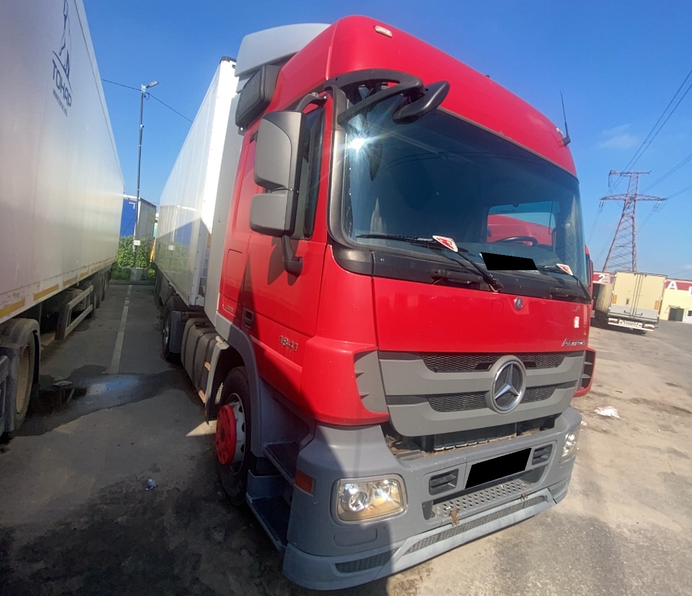 Тягач седельный Mercedes-Benz Actros (1841LS)