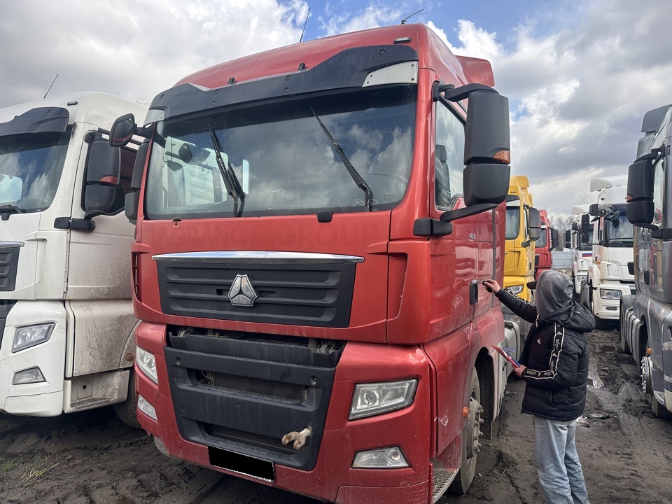 Тягач седельный Sitrak C7H ZZ4186V361HE