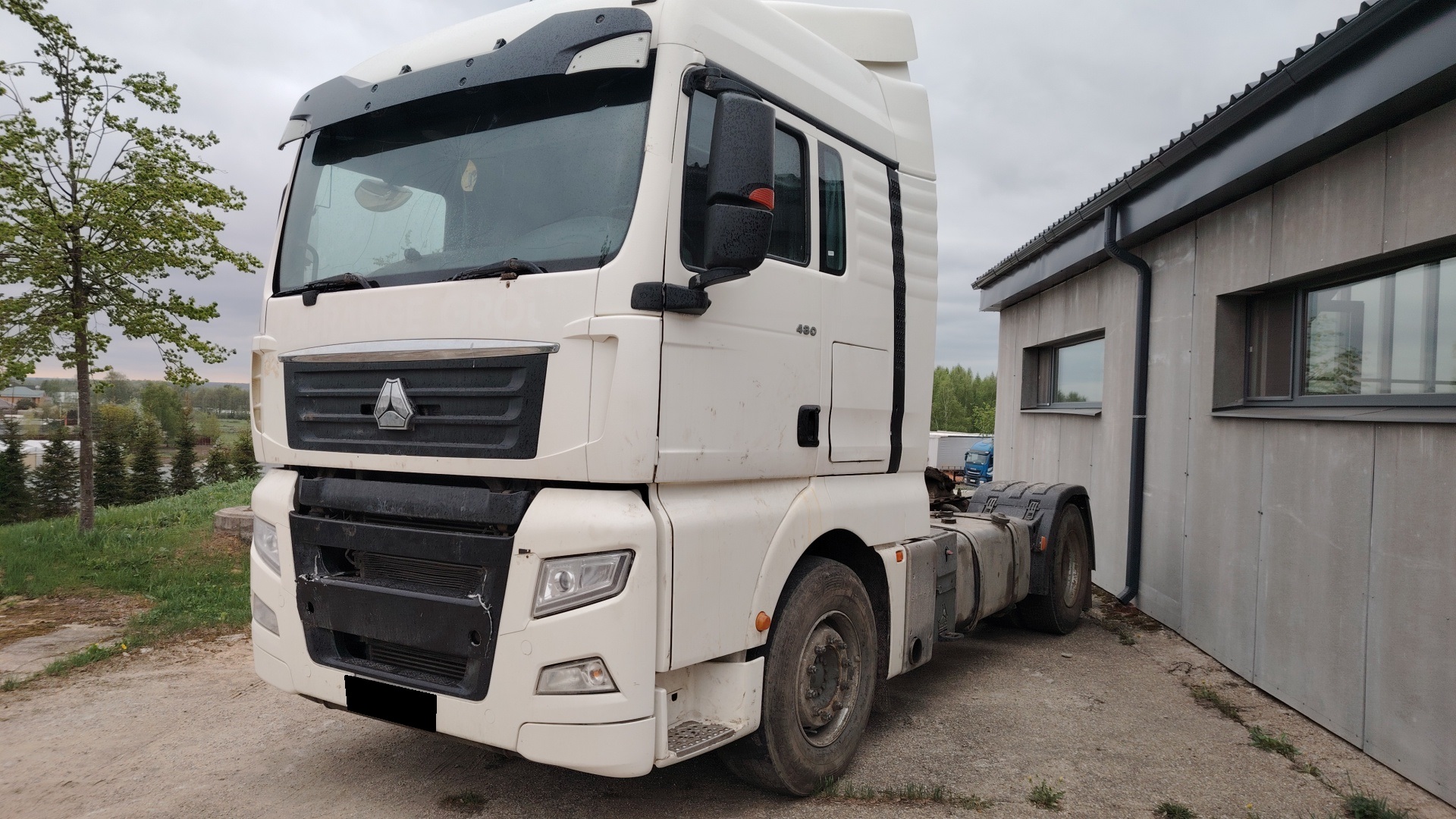Тягач седельный Sitrak C7H (ZZ4186V361HE)